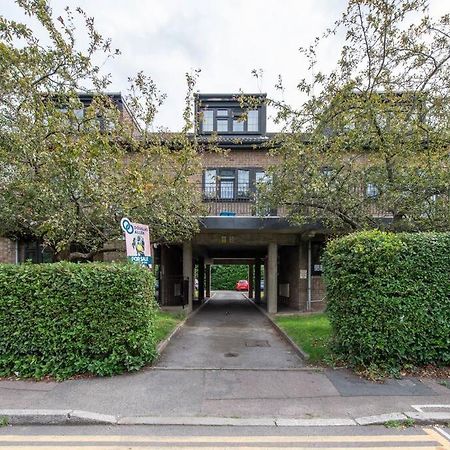 2 Bedroom Modern Urban Sanctuary 1Cc - Cherrydeal London Kültér fotó