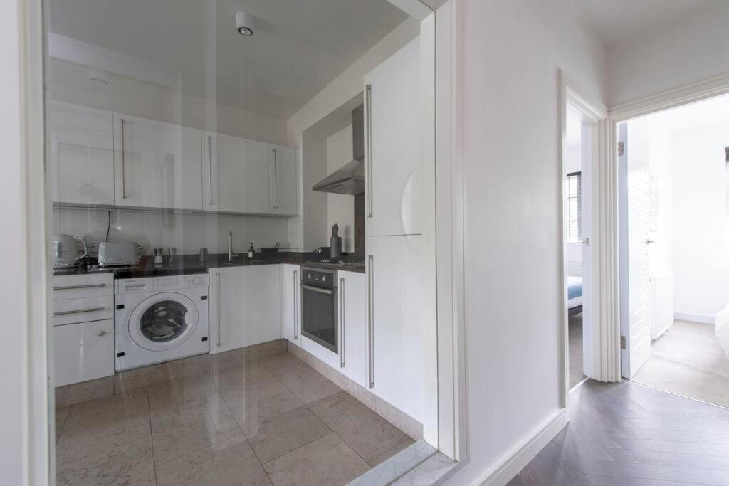 2 Bedroom Modern Urban Sanctuary 1Cc - Cherrydeal London Kültér fotó